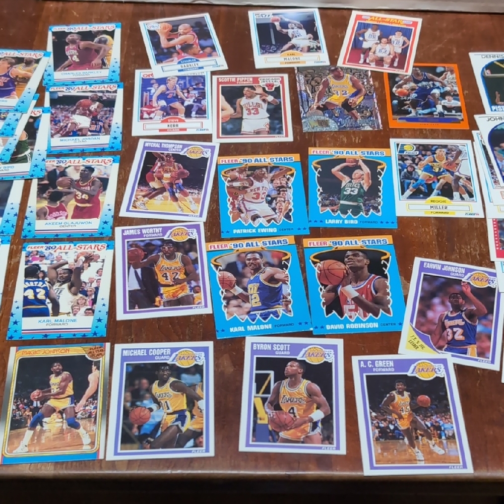 Vintage Basketball Trading Cards - Los Angeles Lakers Set - Yellow/Gold Accents